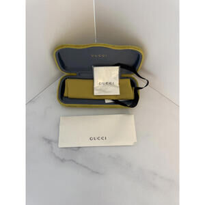 Gucci Eyewear Case with Accessories Clamshell